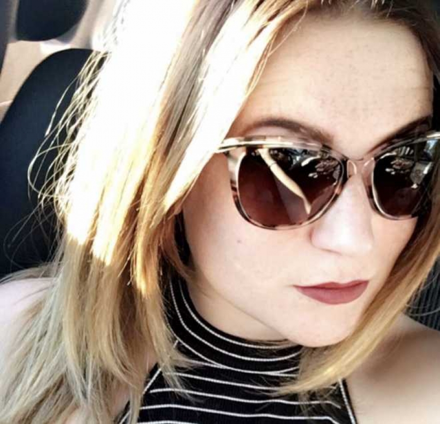 Access to sound, to people and to things